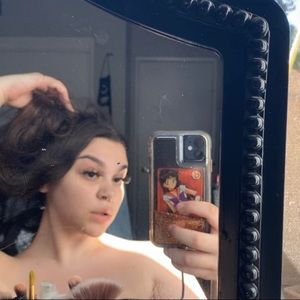 Meet your Posher, Sylvia